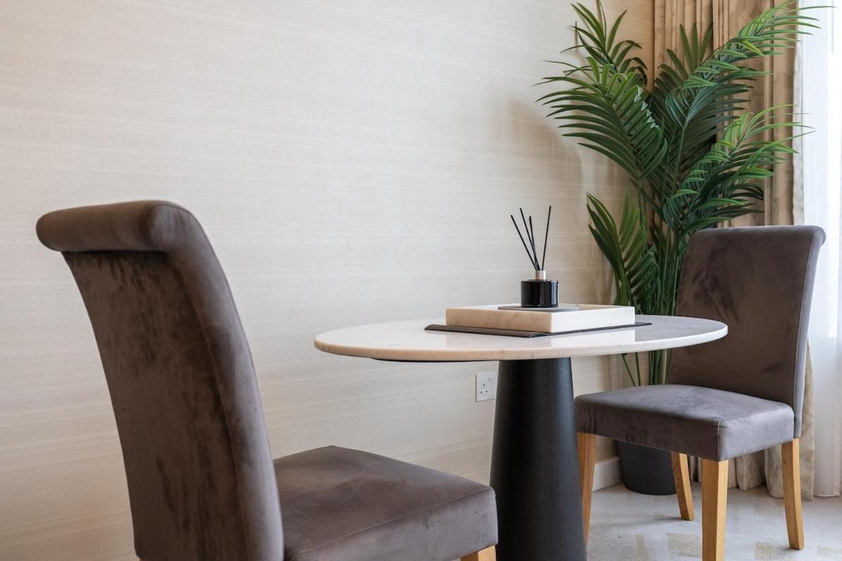 Serene Seaside Studio On Palm Jumeirah Apartamento