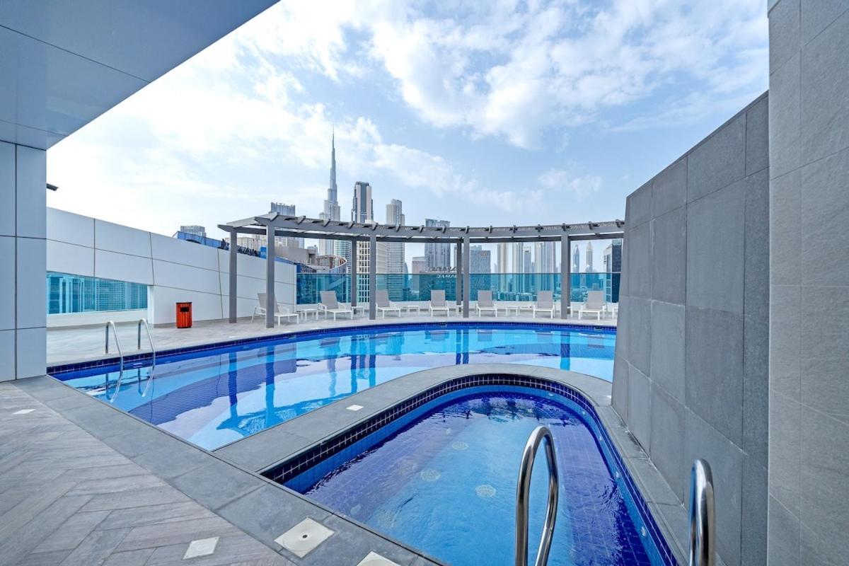 Apartamento Trendy 1-bedroom In Business Bay Dubái
