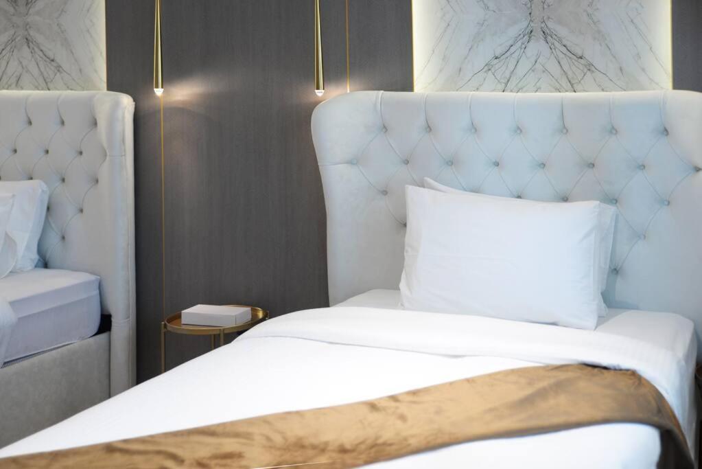 Luxurious In The Heart Of Marina - Tram And Metro Lejlighed Dubai