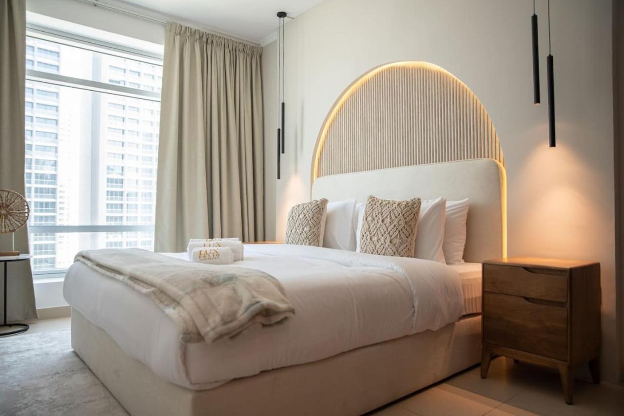 Trendy 1 Bed Getaway In The Heart Of Downtown *