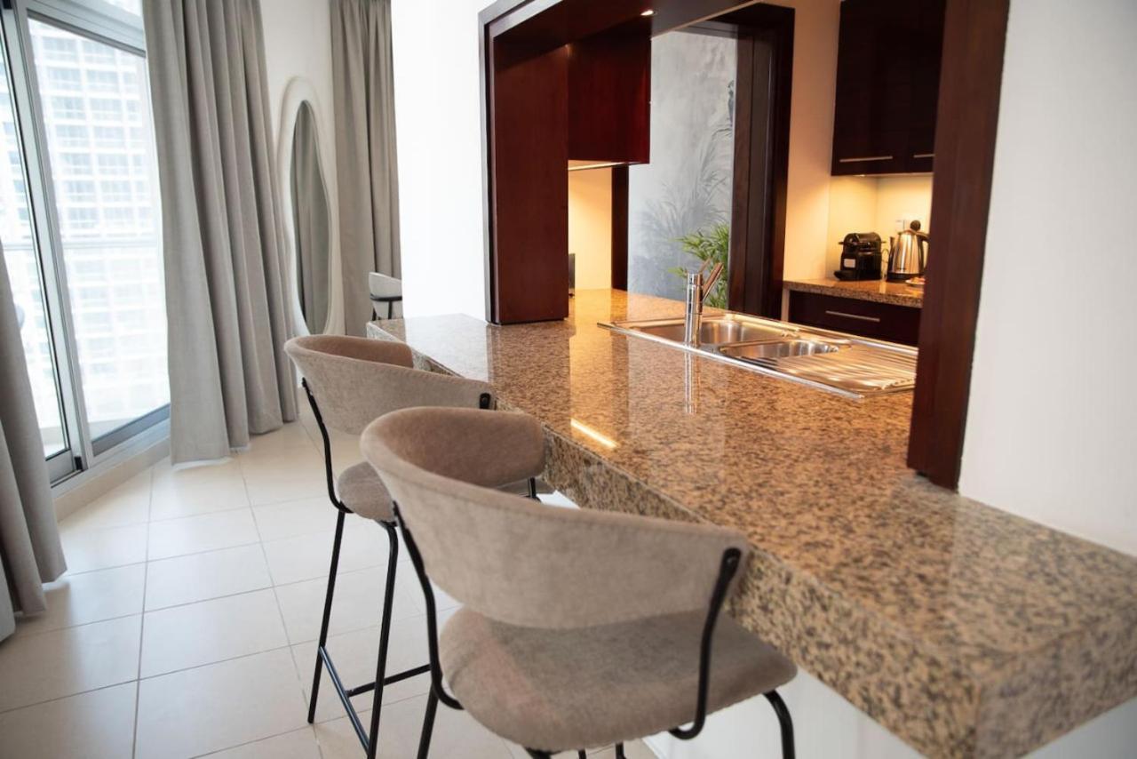 Trendy 1 Bed Getaway In The Heart Of Downtown Appartement Dubaï