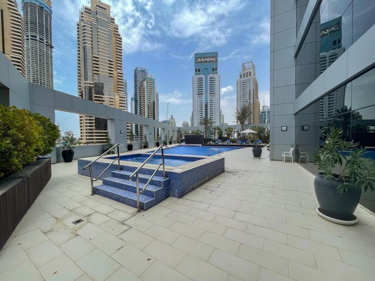 Appartement Bright 1-bedroom With View Marina
