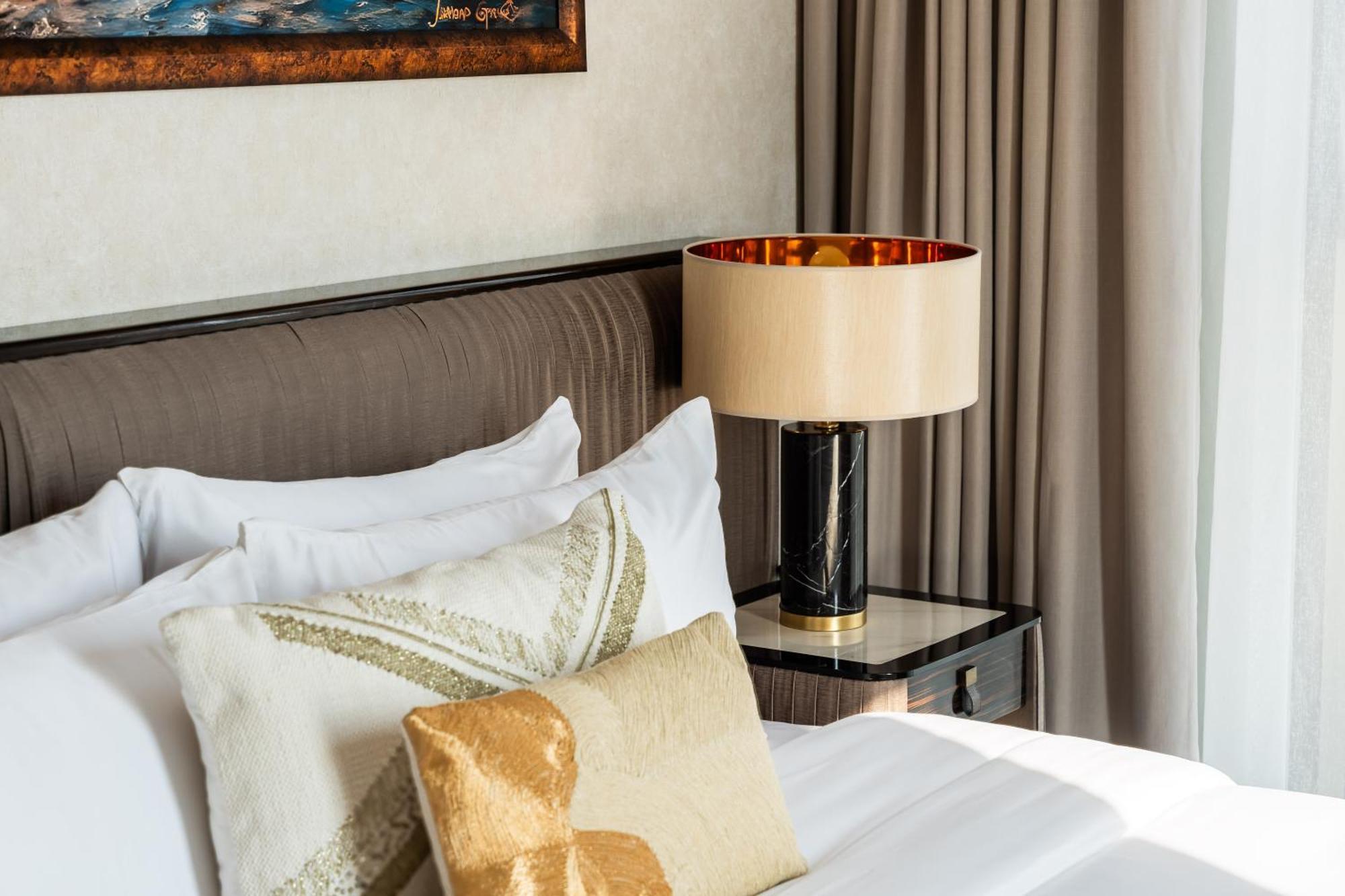 Family Friendly Luxurious Waterfront - By Dustay Appartement *