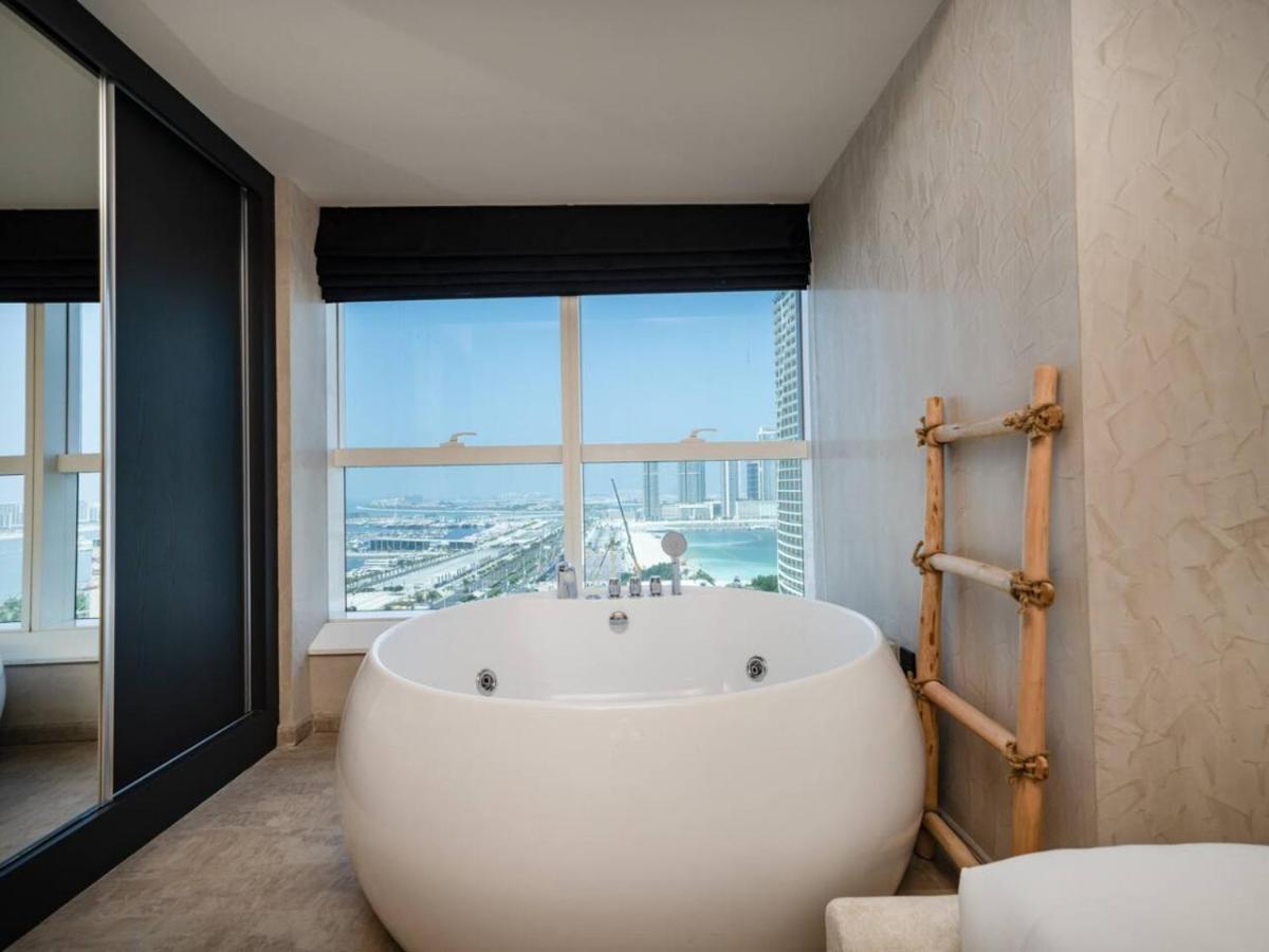 Upgraded Stylish Living With Private Steam * Dubái