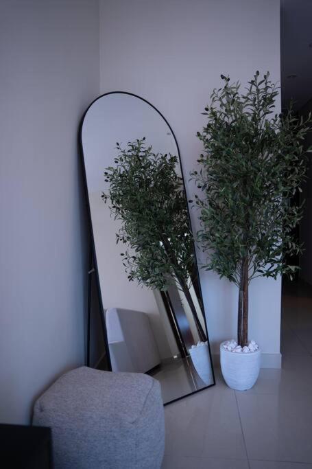 Appartement Luxury Burj Khalifa View - Mins Walking Mall *