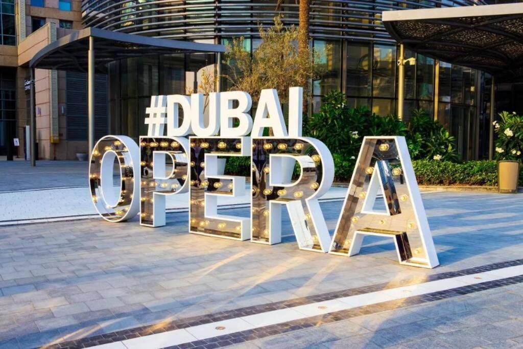 Luxury Burj Khalifa View - Mins Walking Mall Appartement