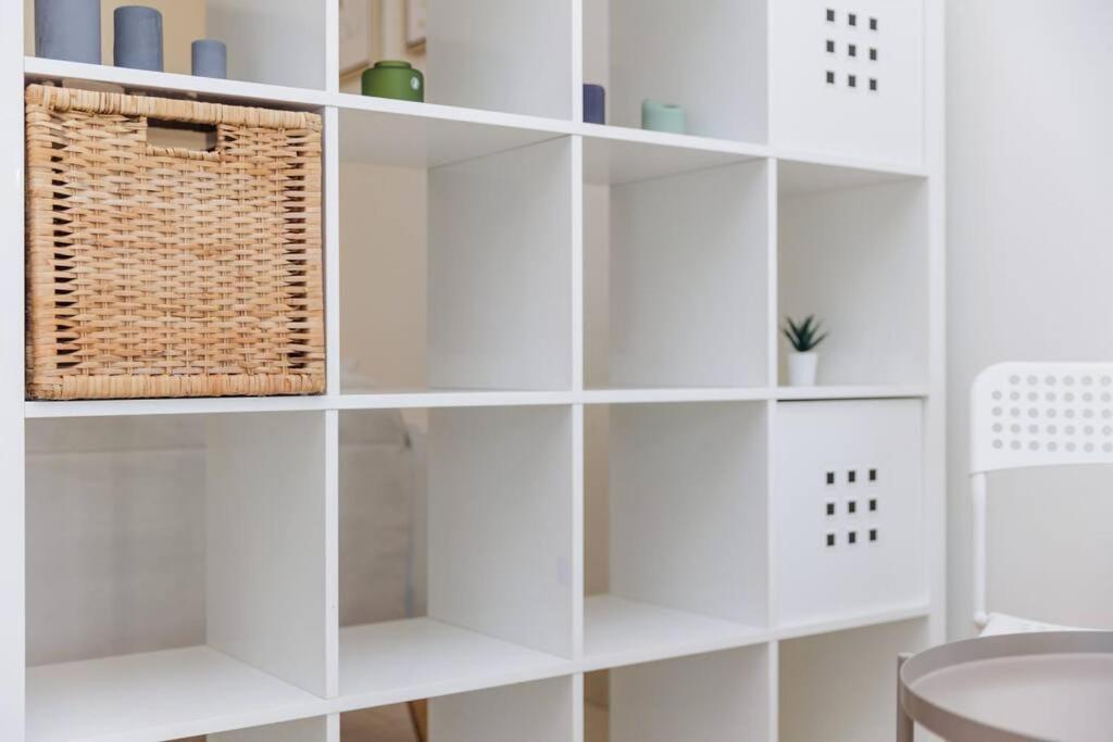 Spacious Minimalistic Appartement *