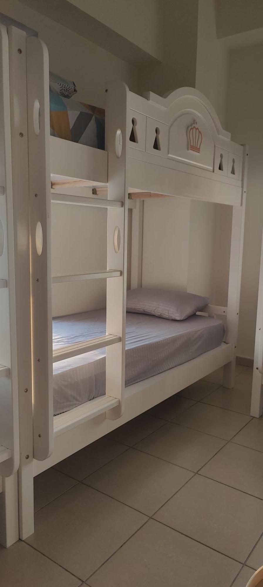 1 World Property, Jbr, Award Winning Hostel, Coliving, Near Metro Vandrarhem Dubai