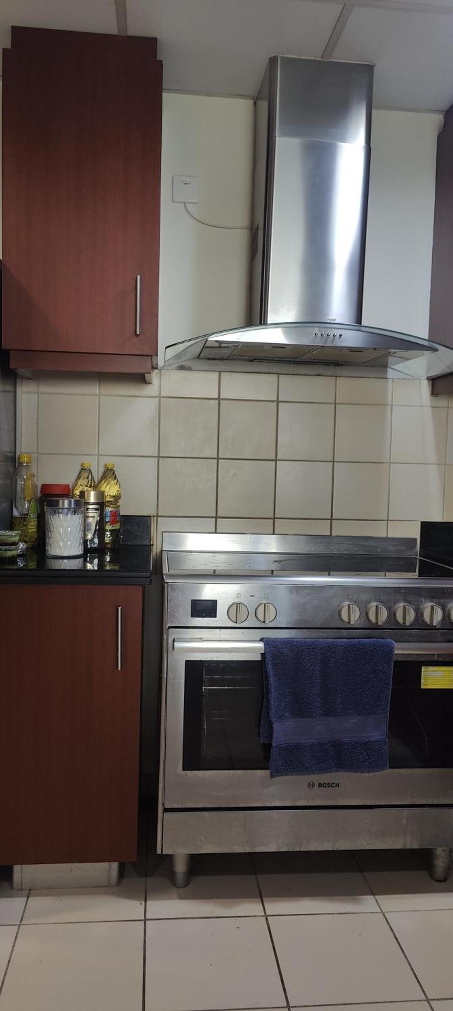 1 World Property, Jbr, Award Winning Hostel, Coliving, Near Metro Albergue
