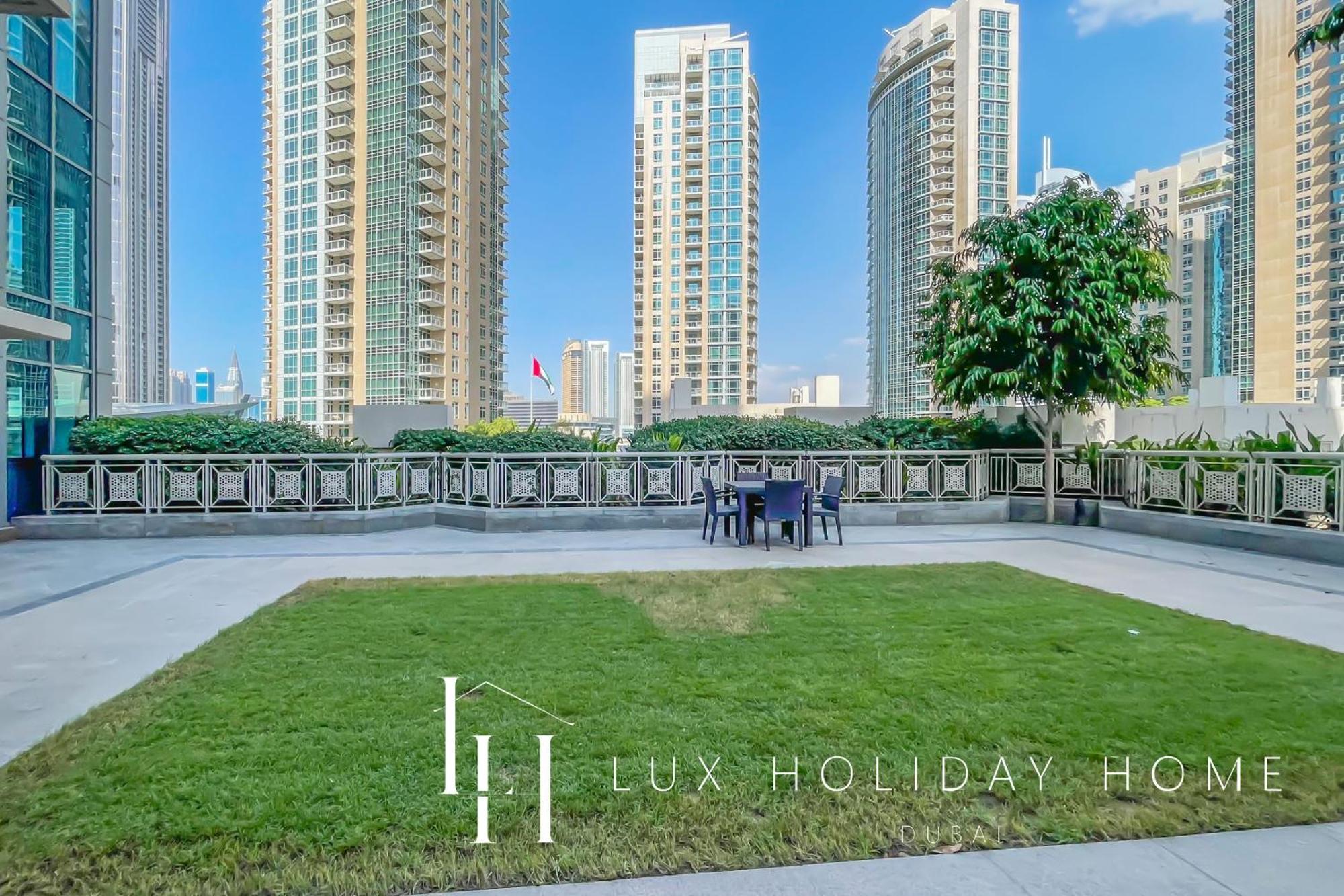 Apartemen Lux The Burj Khalifa Fountain View