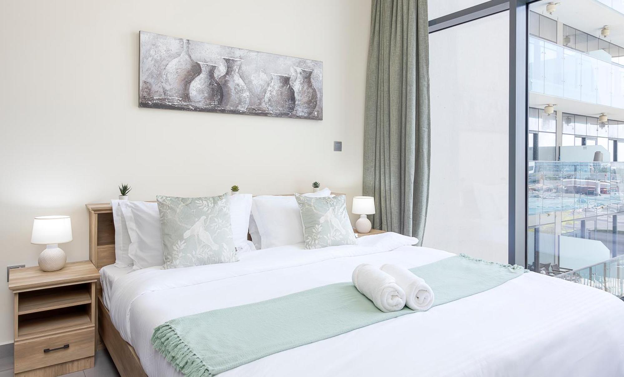 Apartamento Chic 1br Getaway- 4min Walk To Business Bay Metro & 10min To Burj Khalifa *