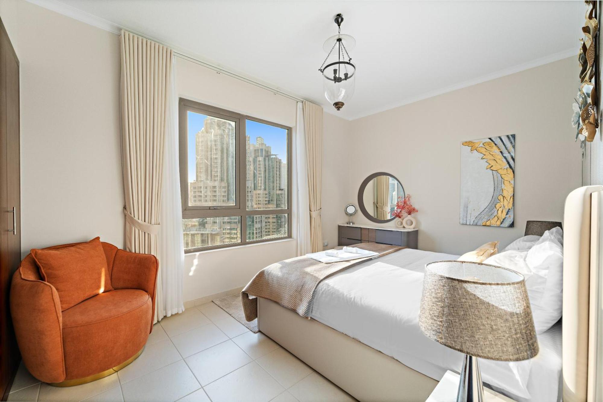 Ace Luxe, 2br, Downtown, Burj Khalifa & Fountain View, 5 Mins Walk To Mall Dubaï