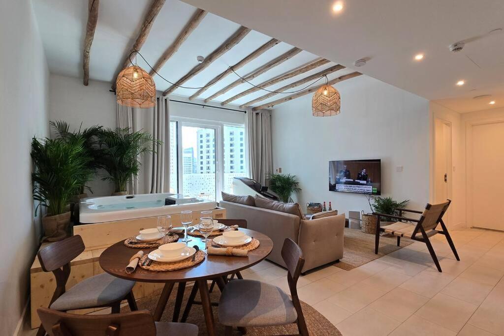 Appartement Private 1br Biophilic Retreat With Access & Infinity Pool Dubaï