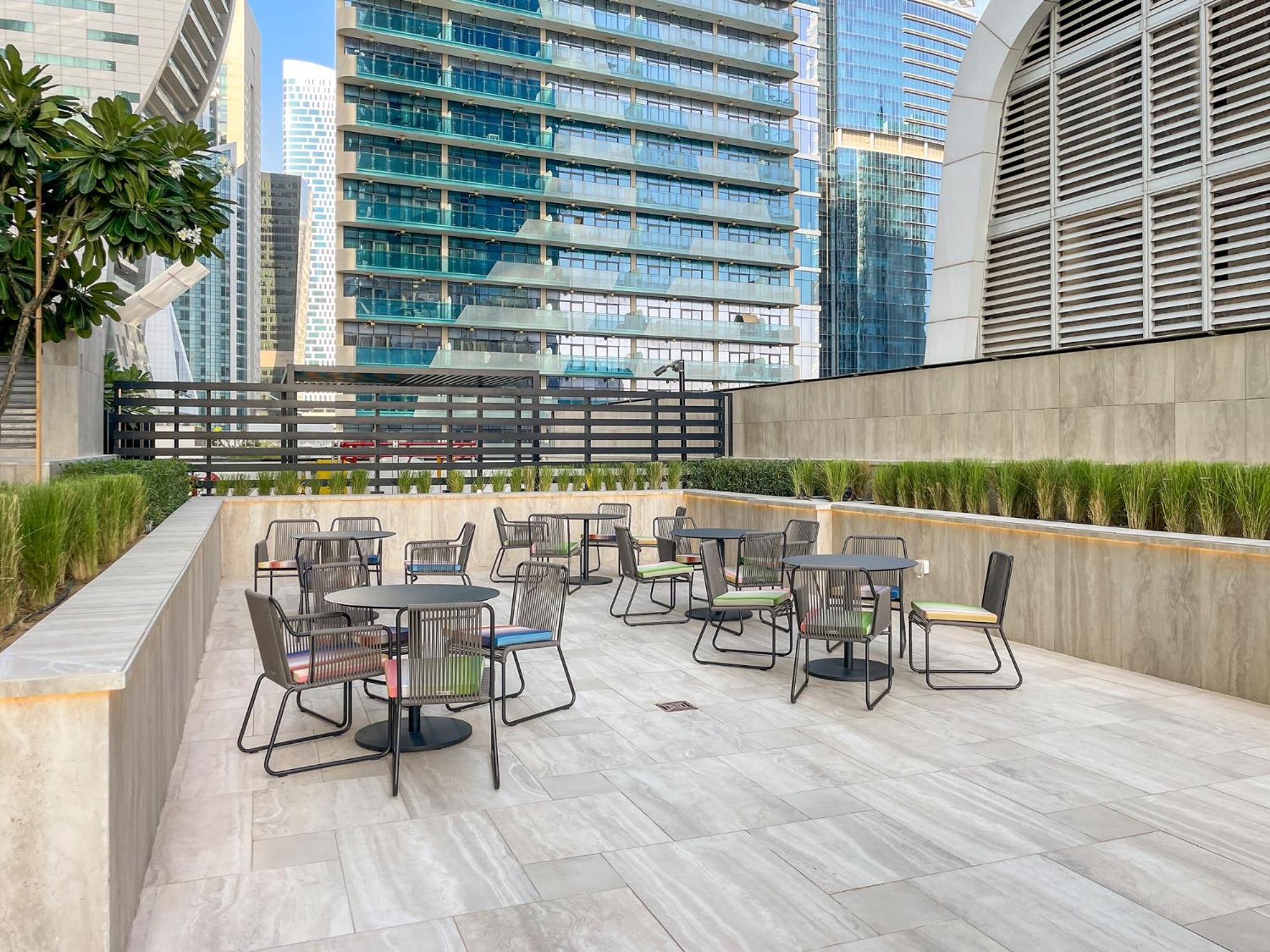 A-living Elegant 1br Near Mall & Burj Khalifa In Missoni Tower Apartment
