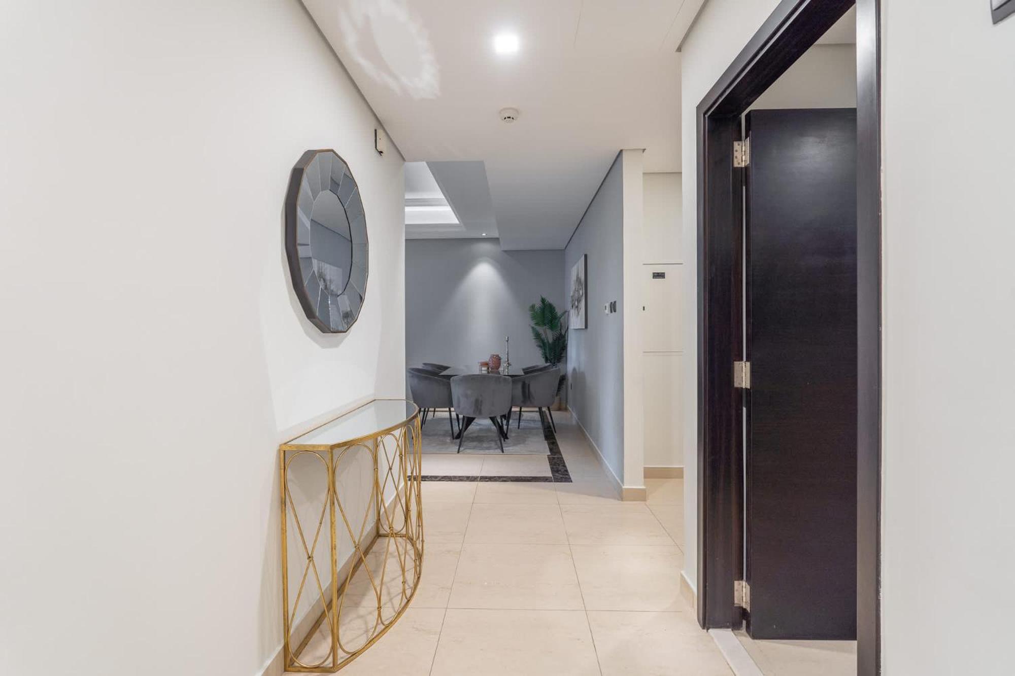 Apartamento Absolutely Stunning 3 Bedroom In Downtown Dubái