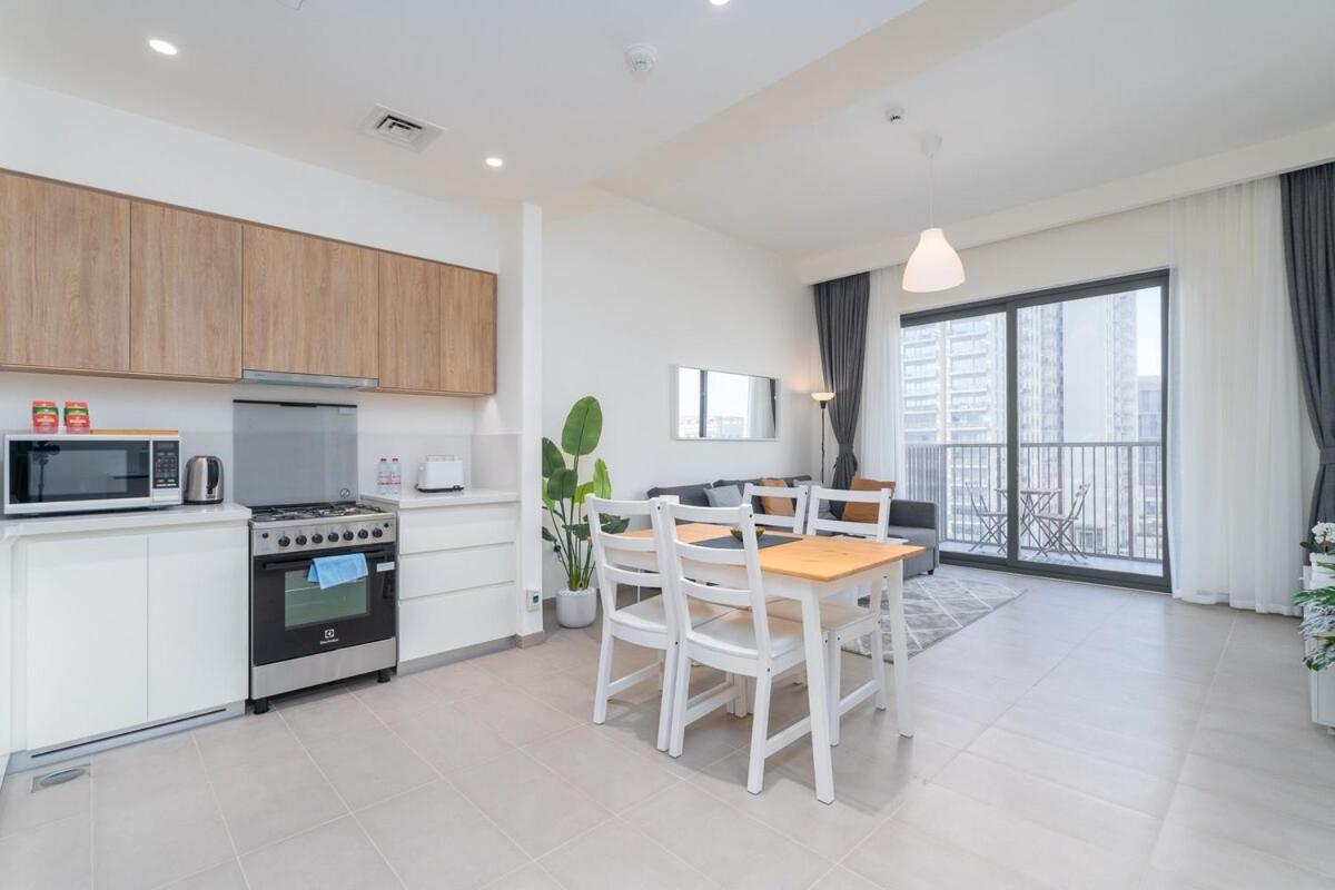 Simple Living 1bedroom In Hills Dubaï