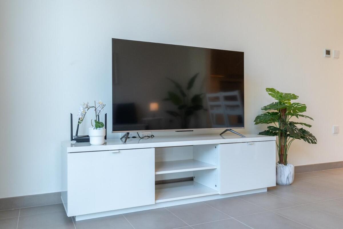 Simple Living 1bedroom In Hills * Dubaï