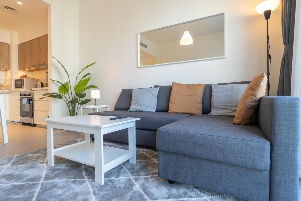 Simple Living 1bedroom In Hills *