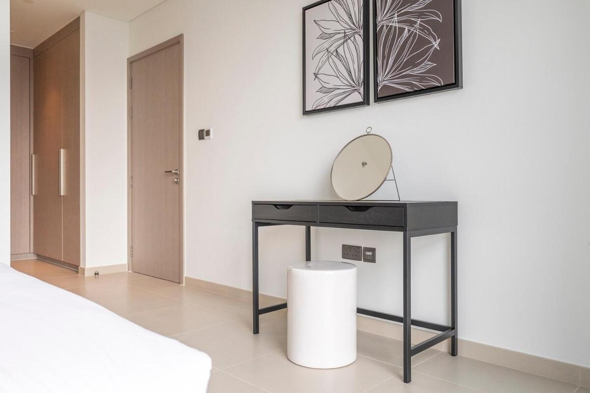 Gorgeous 2-bedroom In Downtown Dubai, Near Burj Khalifa! Apartamento Dubai