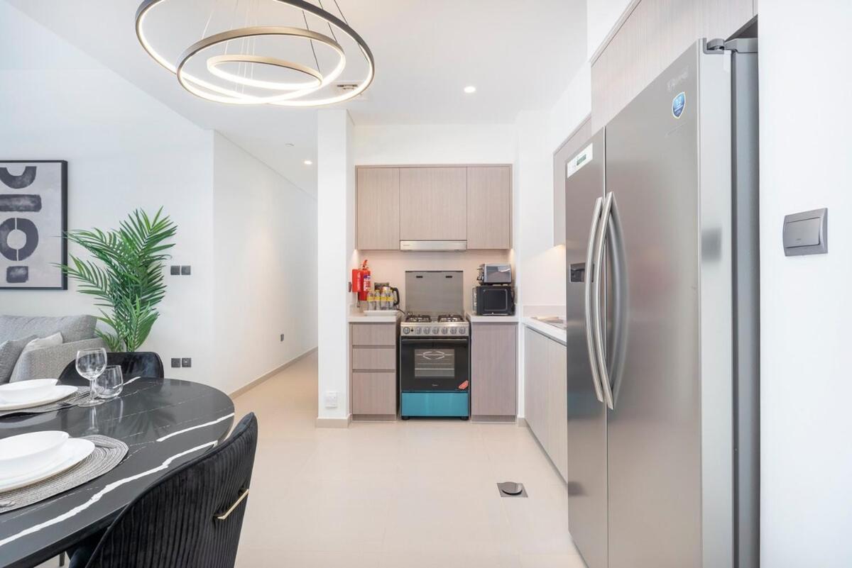 Gorgeous 2-bedroom In Downtown Dubai, Near Burj Khalifa! Apartamento *