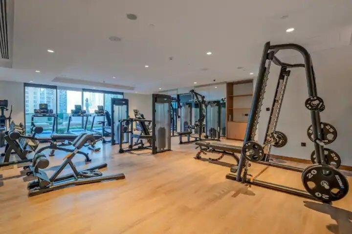 Apartamento Gorgeous 2-bedroom In Downtown Dubai, Near Burj Khalifa! *