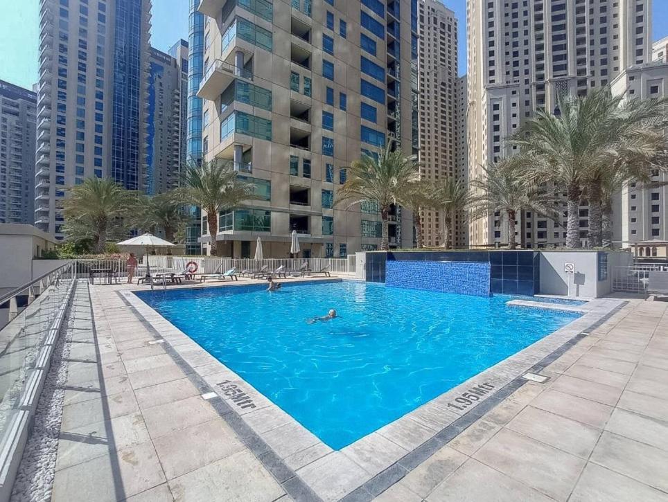 Mesmerizing 2br In Marina - Sleeps 6 Dubai
