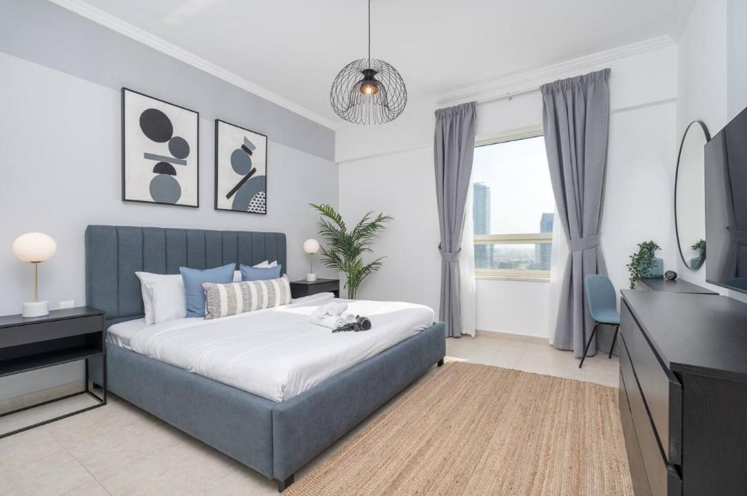 Apartment Mesmerizing 2br In Marina - Sleeps 6 *
