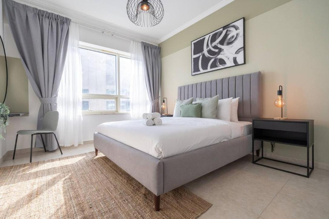 Mesmerizing 2br In Marina - Sleeps 6 Apartment
