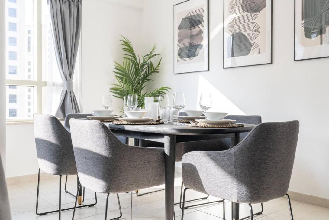 Mesmerizing 2br In Marina - Sleeps 6