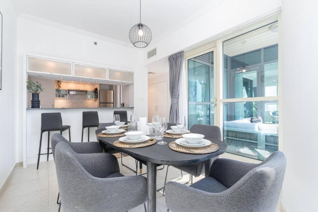 Mesmerizing 2br In Marina - Sleeps 6 Apartment Dubai