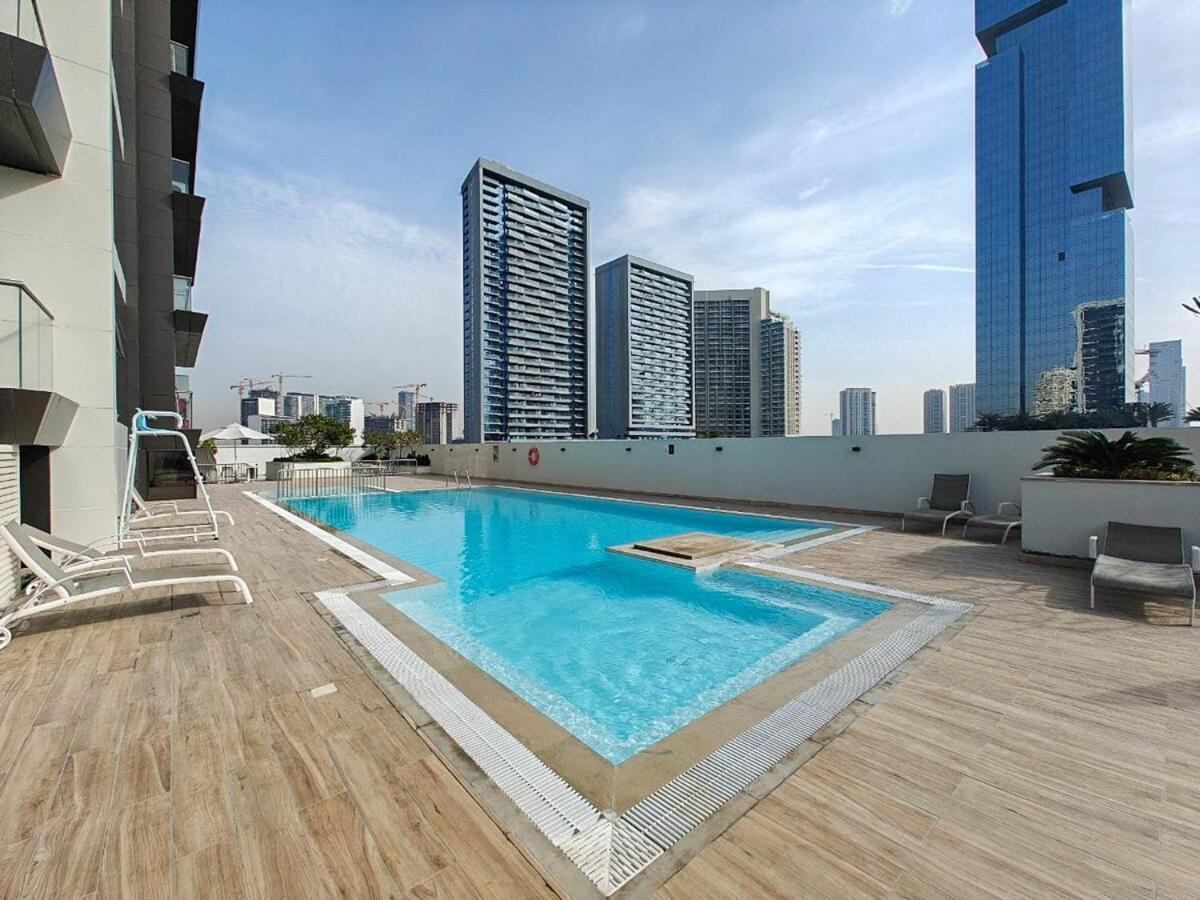 Awesome At Park View Tower In Jvc With Skyline Views Dubaï