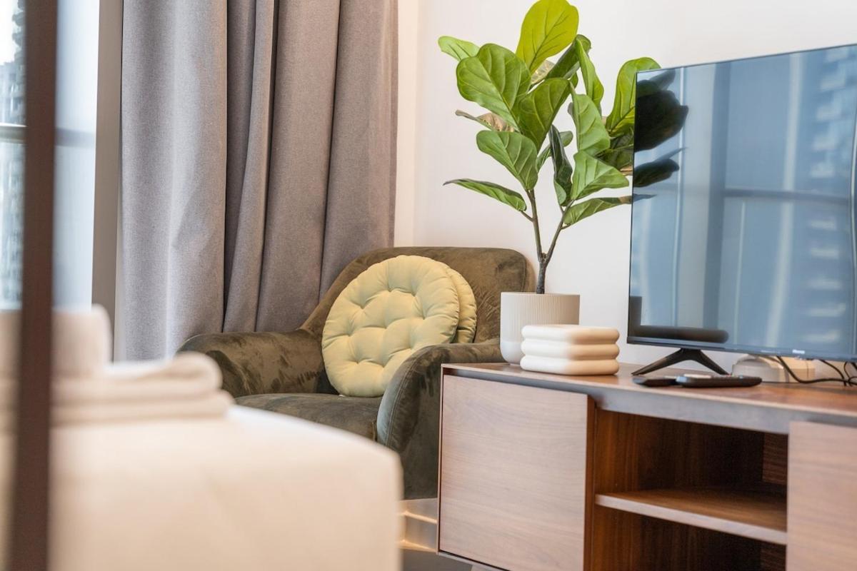 Appartement Awesome At Park View Tower In Jvc With Skyline Views *