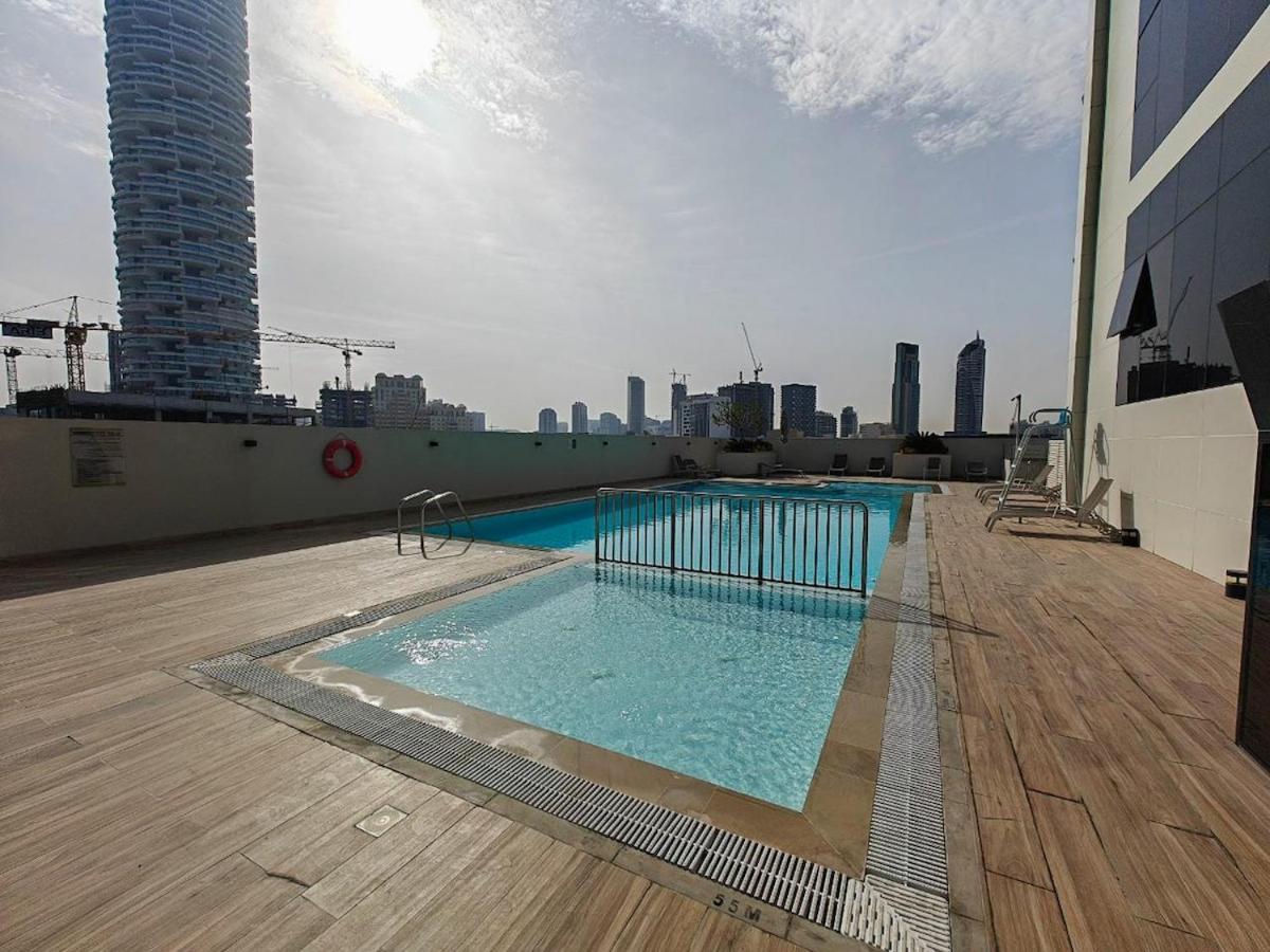 Appartement Awesome At Park View Tower In Jvc With Skyline Views Dubaï