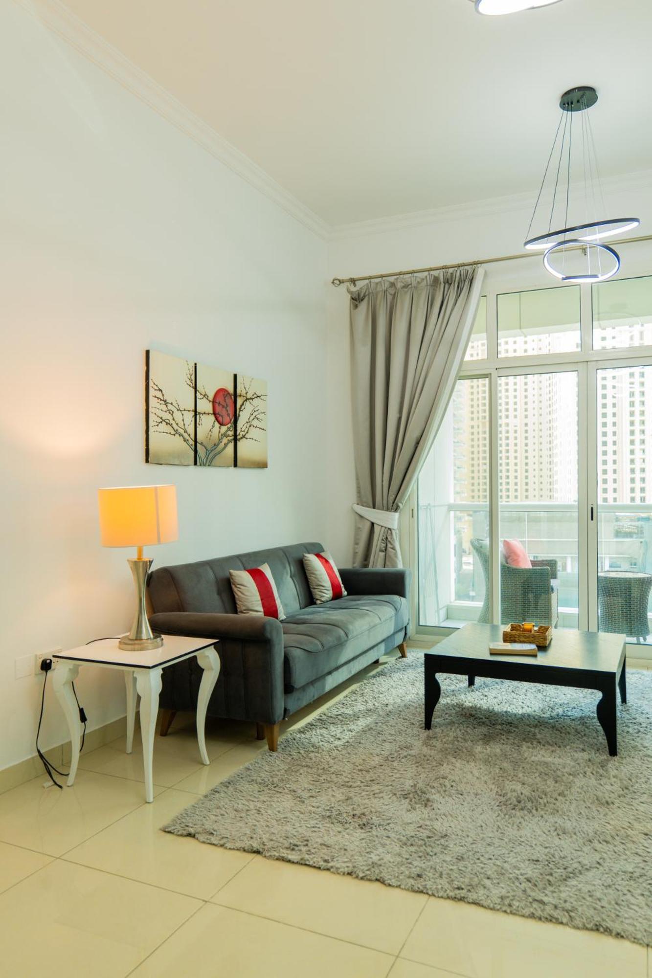 Appartement Elegant 1br With Breathtaking View In Marina Dubaï
