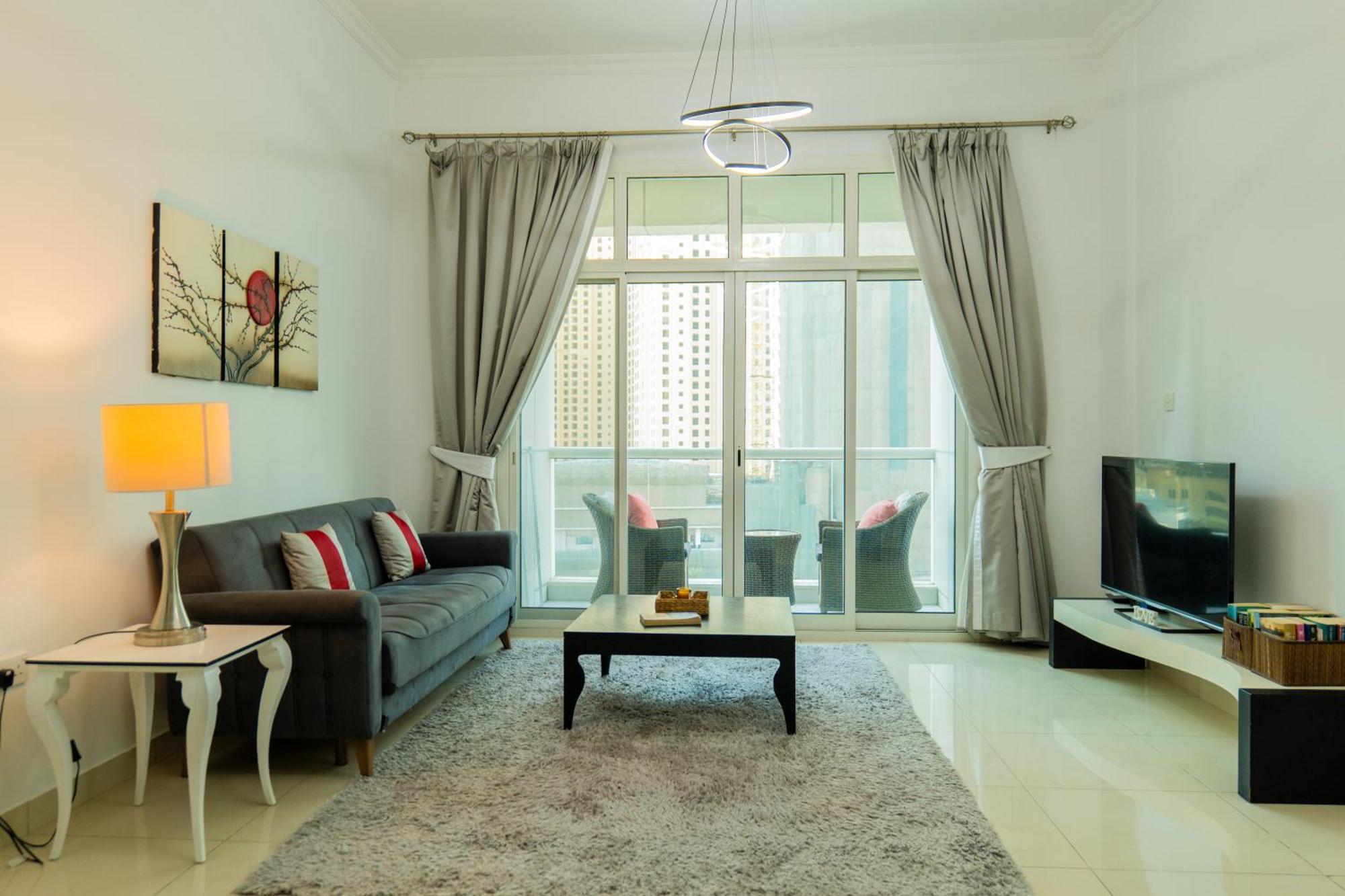 Appartement Elegant 1br With Breathtaking View In Marina