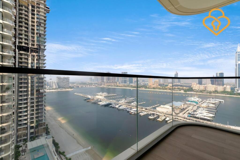 Keysplease Full Seaview 2 Bedroom Private Beach, Emaar Beachfront * Dubaï