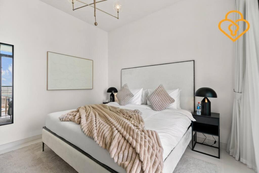 Keysplease Full Seaview 2 Bedroom Private Beach, Emaar Beachfront Appartement