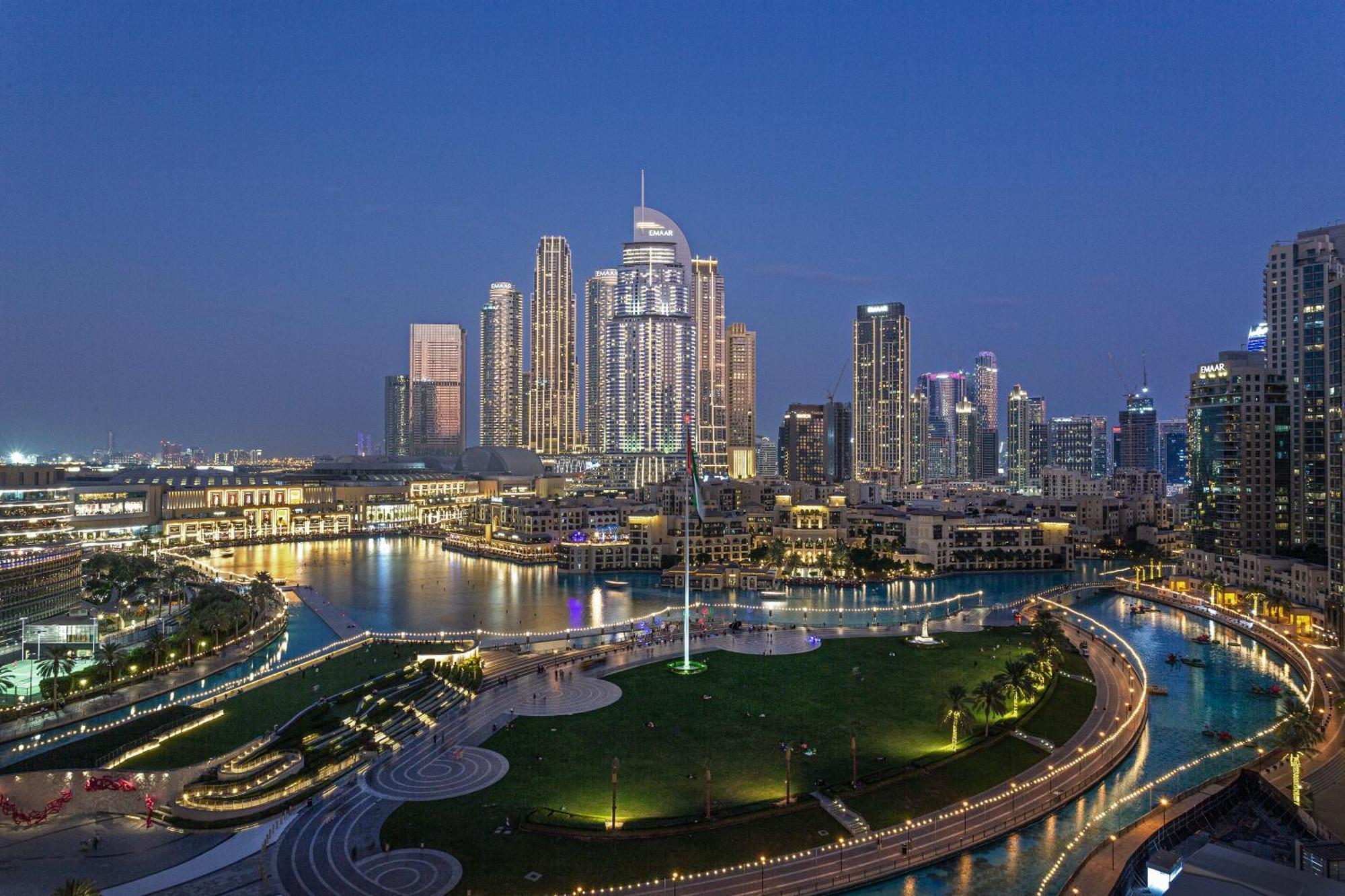 Elegant Retreat With Stunning Burj Khalifa Views