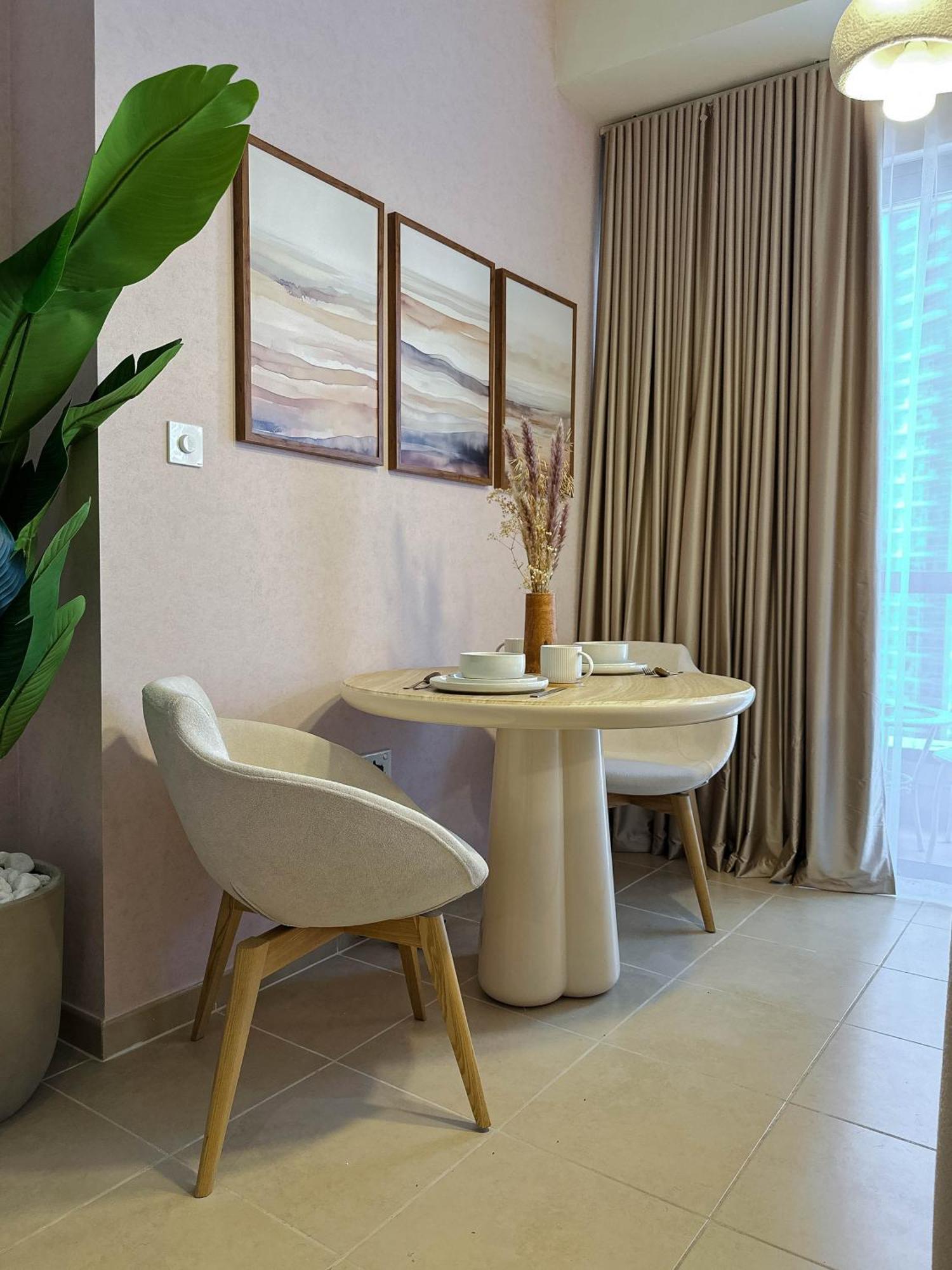 Naseem - Elegant Coastal Retreat With Stunning Marina Views * Dubaï