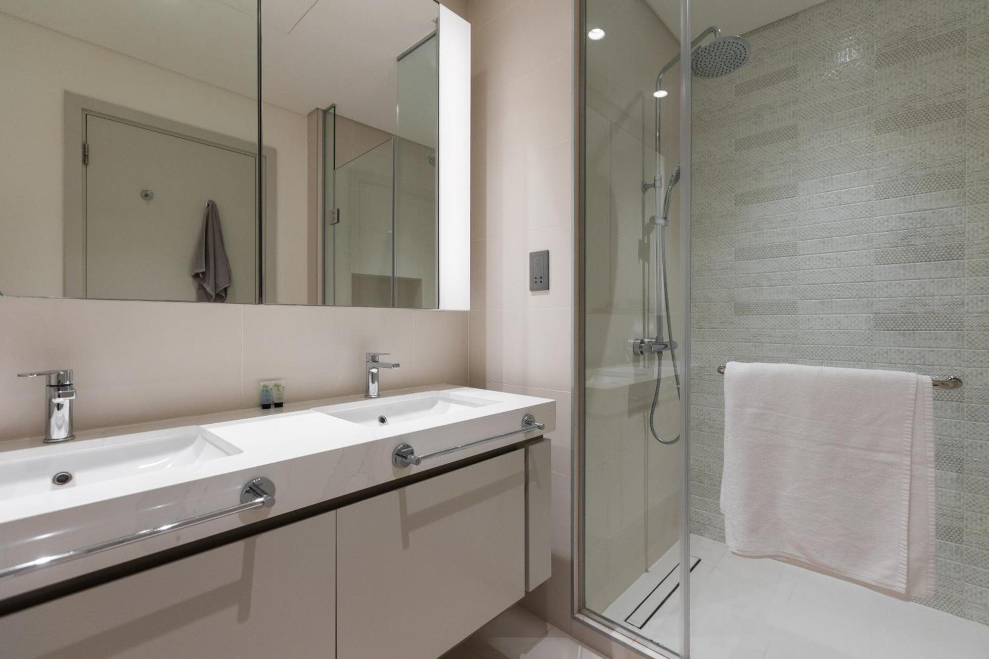 Appartement New 3bdr In Sunrise Bay With Own *