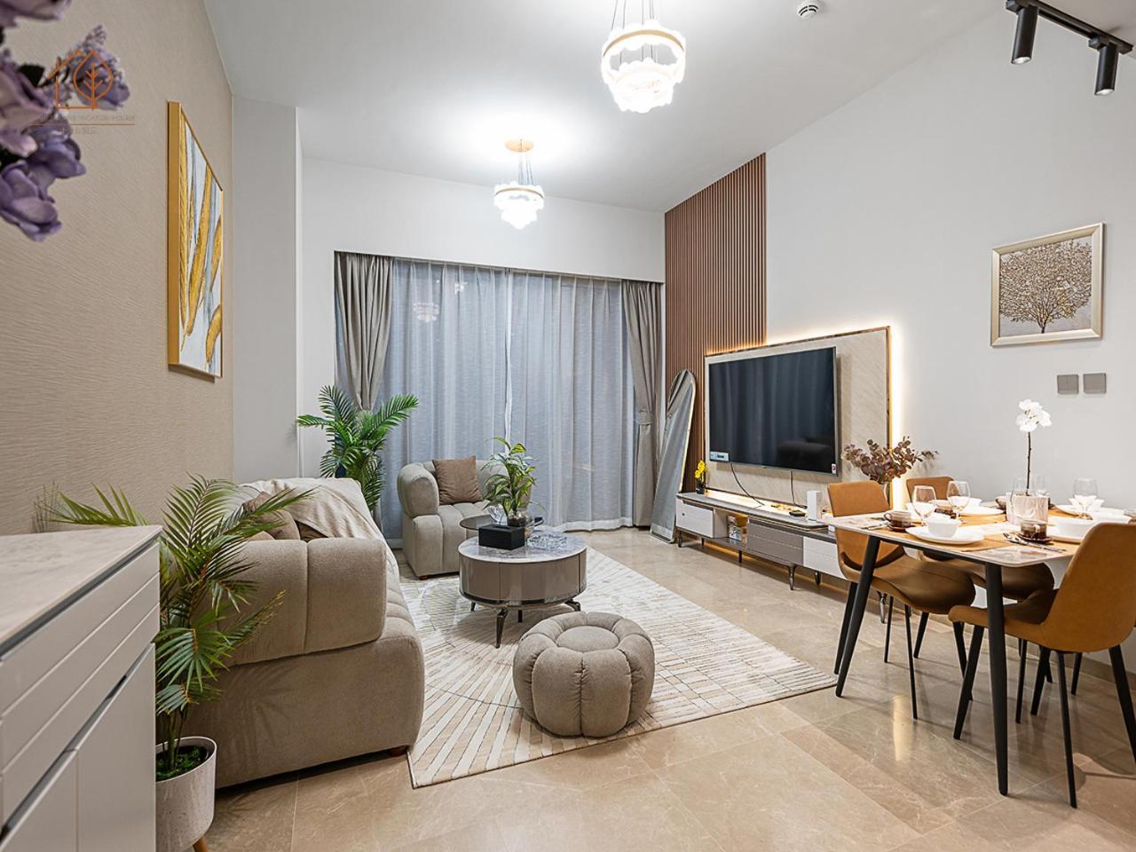 Lejlighed Luxury With Views Near Mall 196gr-1 Dubai