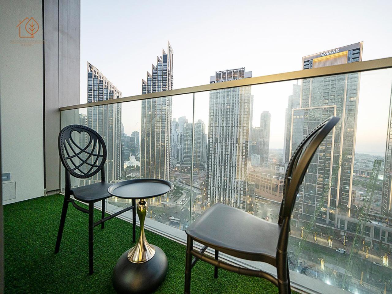 Luxury With Views Near Mall 196gr-1 Lejlighed