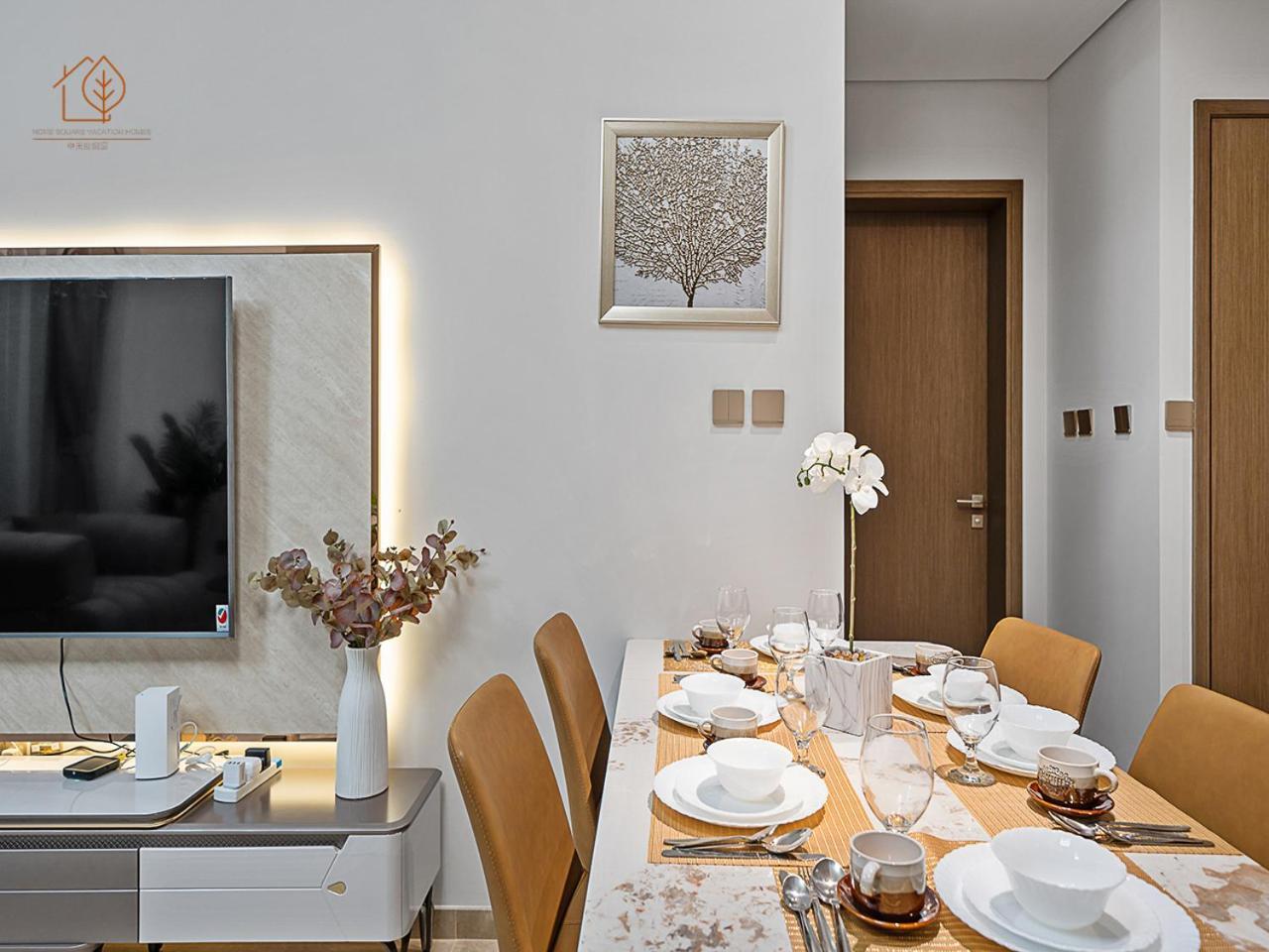 Luxury With Views Near Mall 196gr-1 *