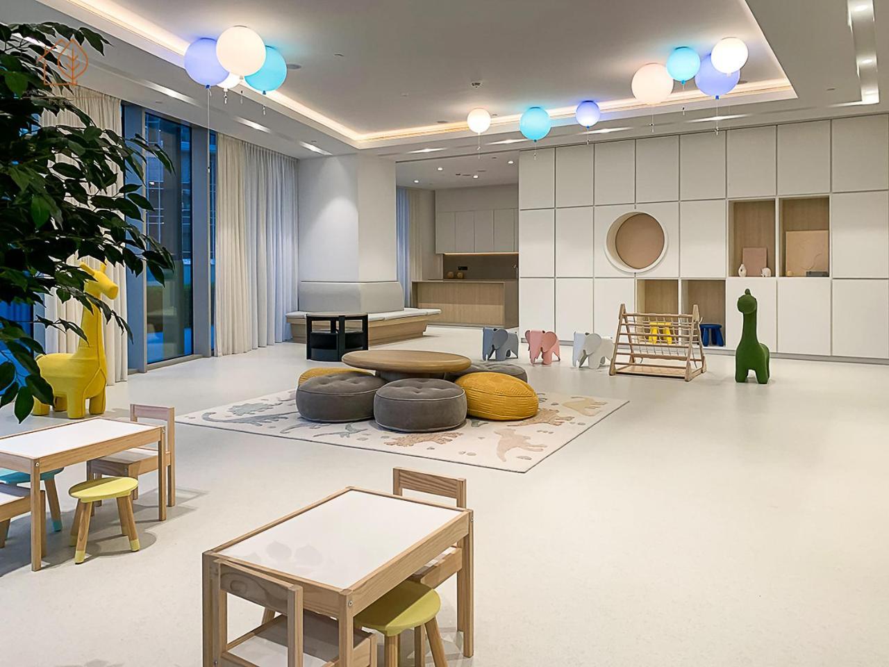 Luxury With Views Near Mall 196gr-1 Dubai