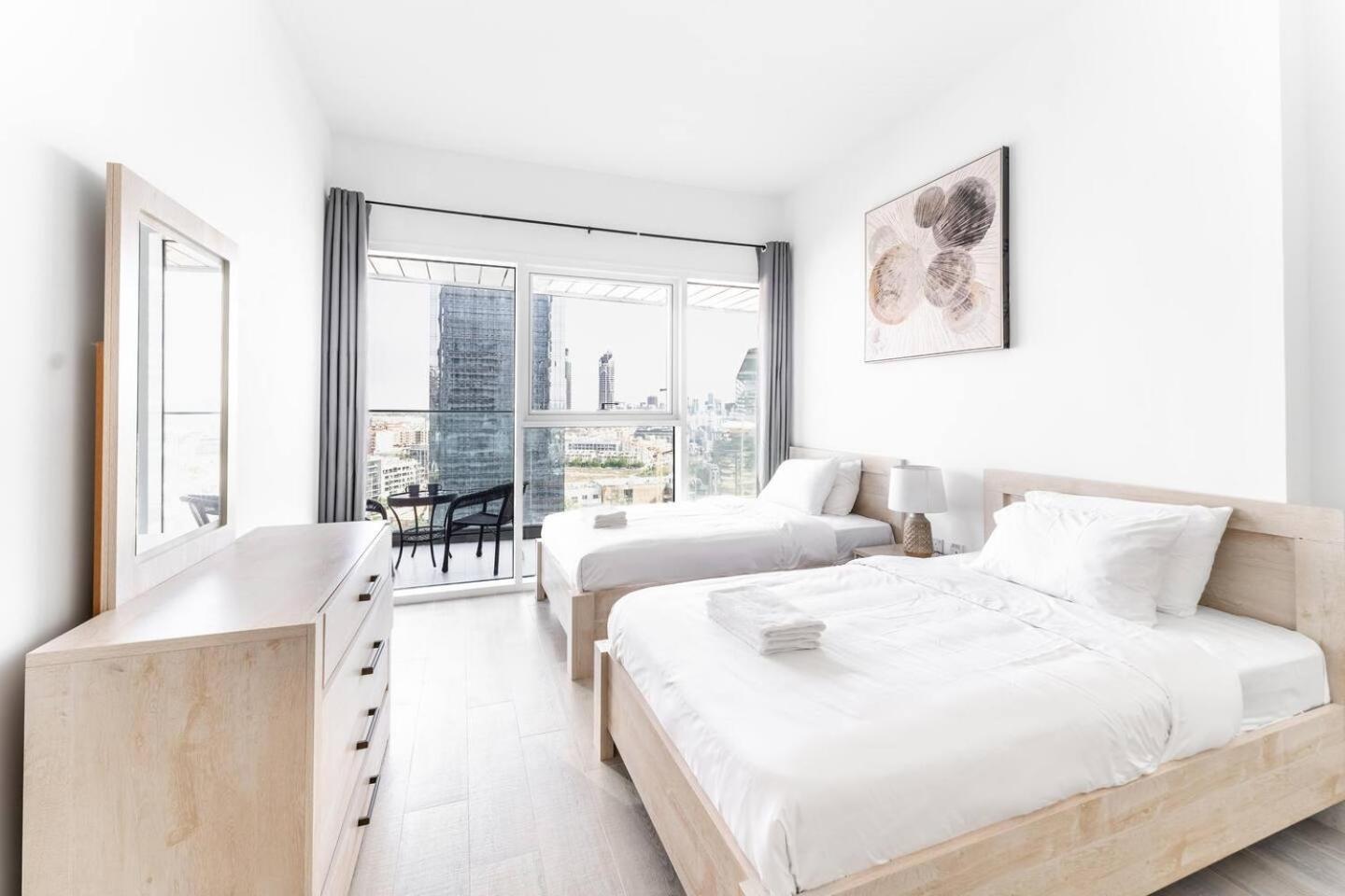 Bloom Heights B * Dubai