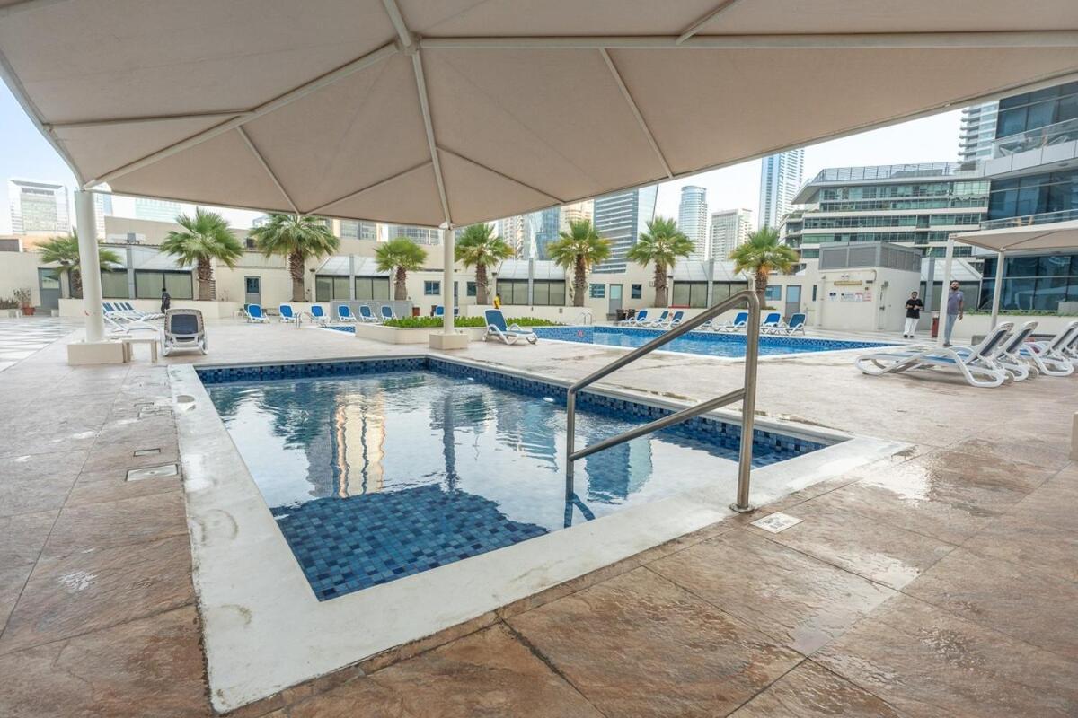 Stylish 1br Urban Living In Marina *