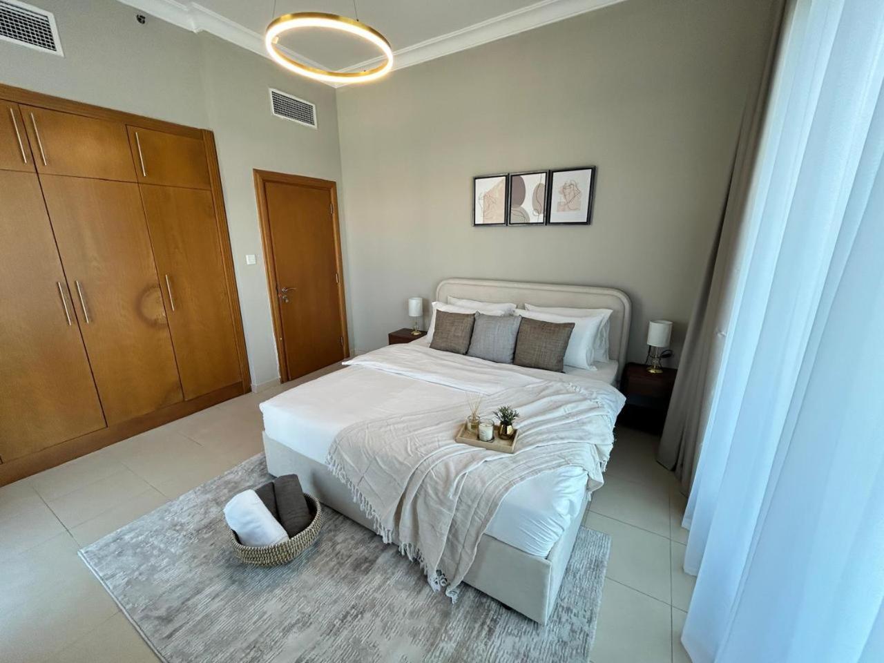 1br In Mayfair Tower Business Bay! Burj Views, Close To Mall Apartamento Dubái