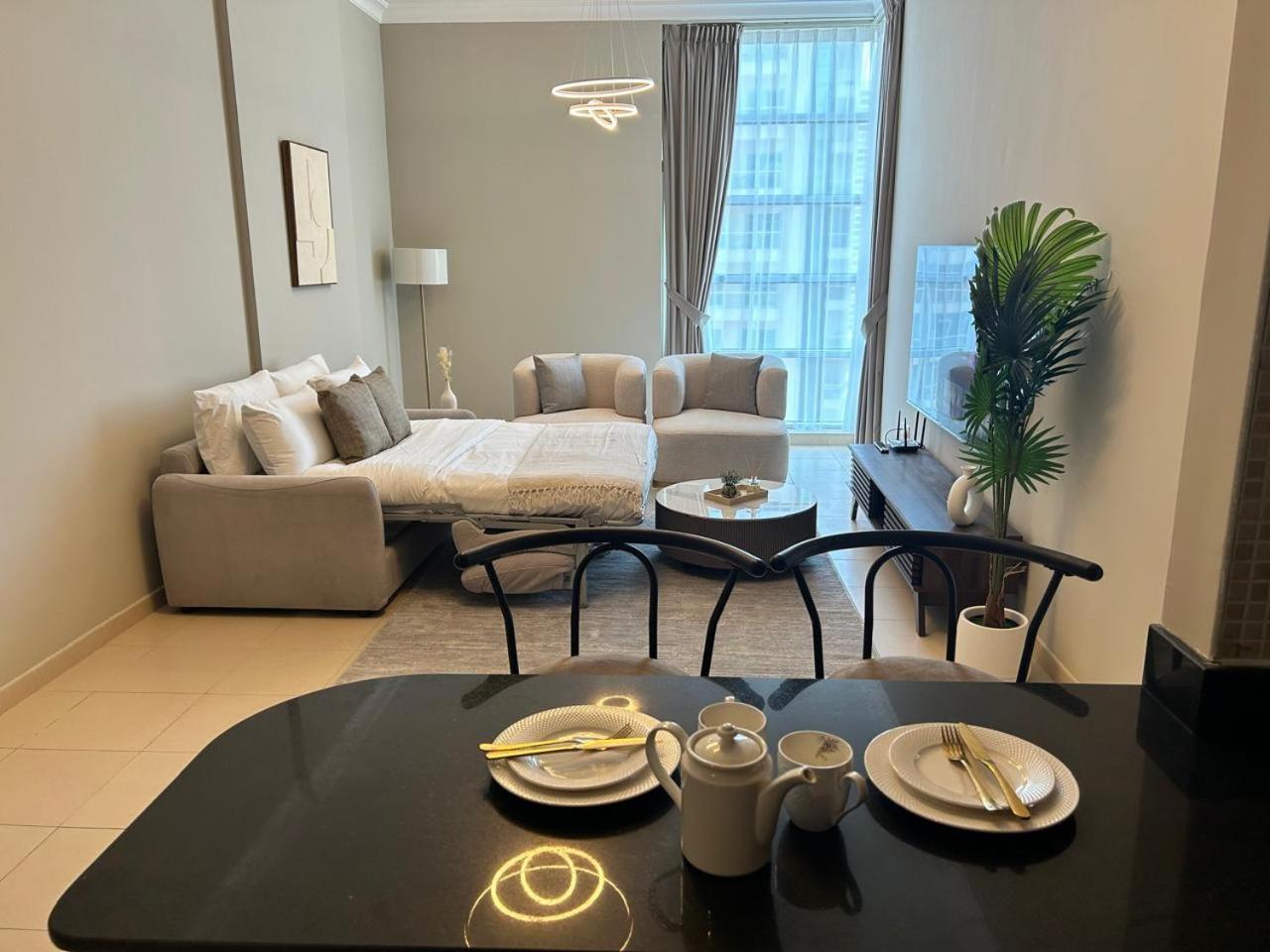 1br In Mayfair Tower Business Bay! Burj Views, Close To Mall Apartamento Dubái