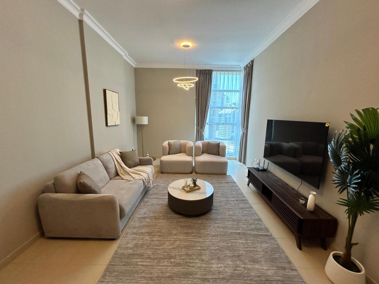 Apartamento 1br In Mayfair Tower Business Bay! Burj Views, Close To Mall *