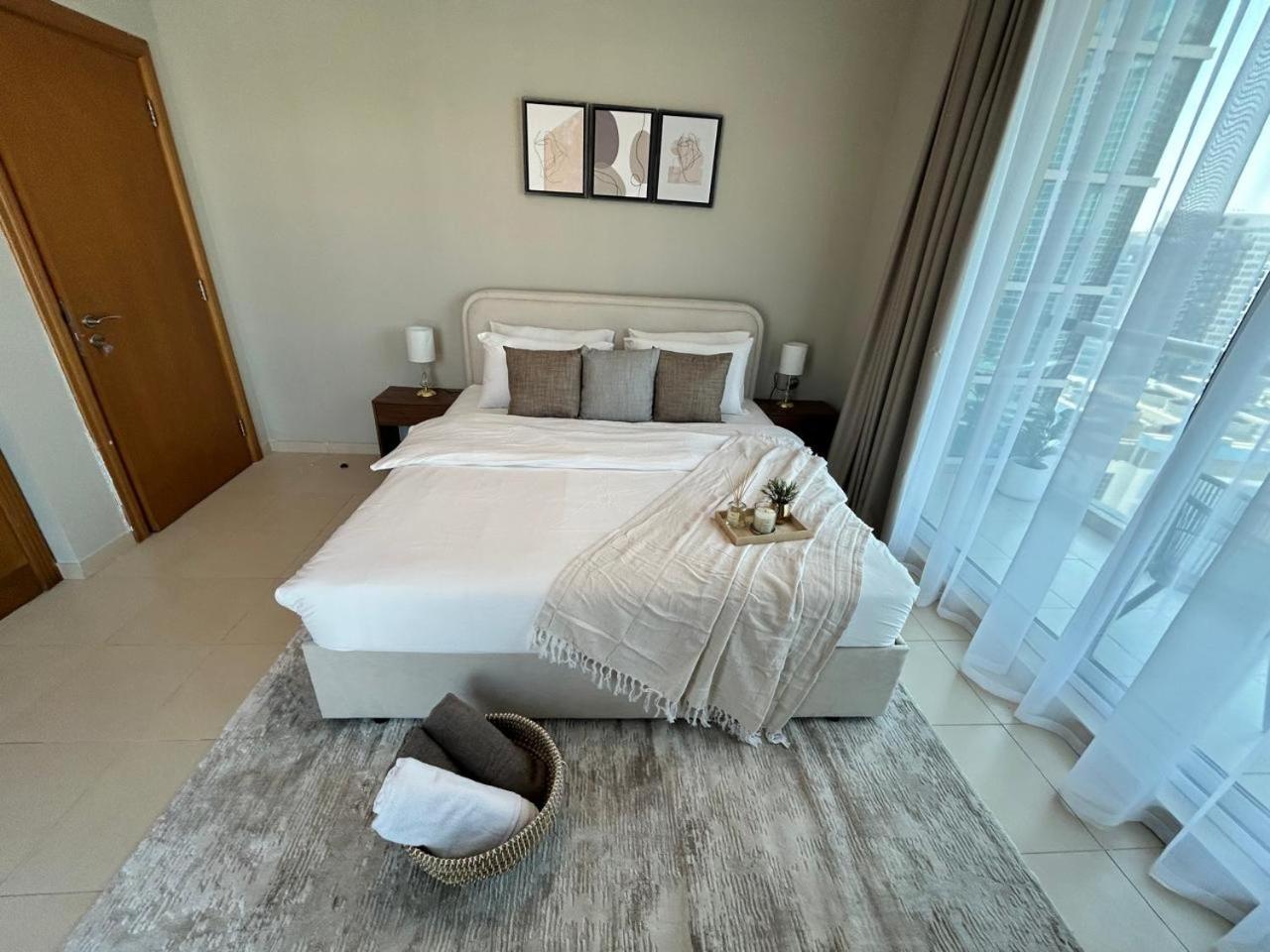 1br In Mayfair Tower Business Bay! Burj Views, Close To Mall * Dubái